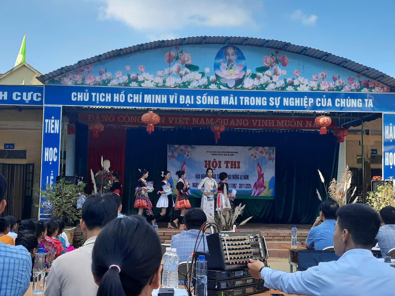 Ảnh văn nghệ